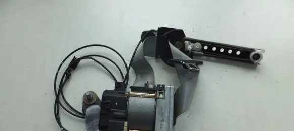 Mercedes-Benz S W220 Front seatbelt 00066179 33015929