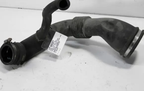 Ford Focus C-MAX Air intake hose/pipe 4M51-9A673-AD