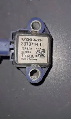 Volvo V50 Airbag deployment crash/impact sensor 30737140 MRSA5