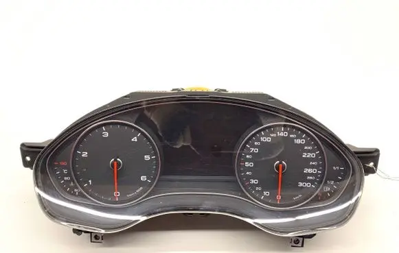 Audi A6 C7 Speedometer (instrument cluster) 4G8920933B
