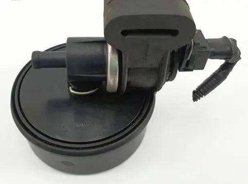 Volvo S70 V70 V70 XC Engine shut-off valve 9135805