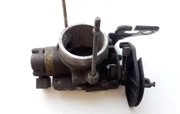 Ford Mondeo MK I Throttle valve 93BB9677EE