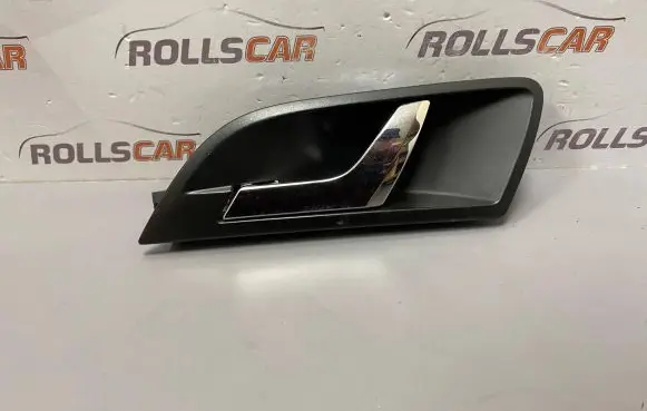 Skoda Superb B6 (3T) Rear door interior handle 3T0839247
