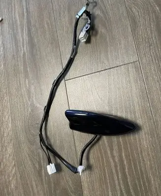 Toyota bZ4X Aerial GPS antenna 8610142R30