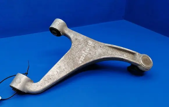 Nissan 370Z Rear upper control arm/wishbone 55501JK02A