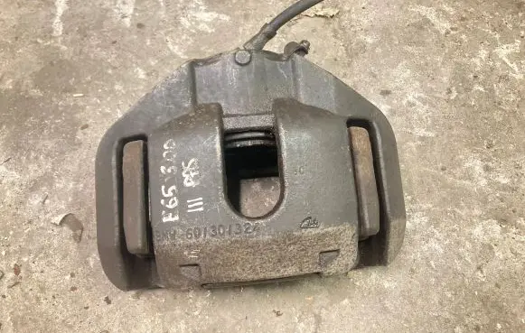 BMW 7 E65 E66 Front brake caliper