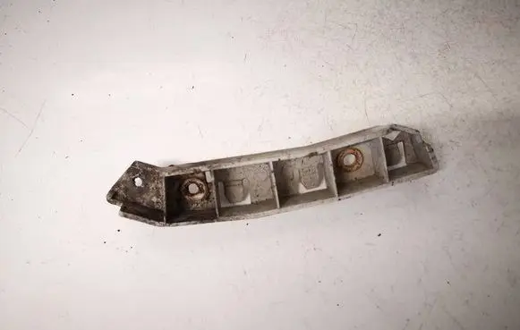 Ford Focus Front bumper mounting bracket bm5117d959a bm51-17d959-a
