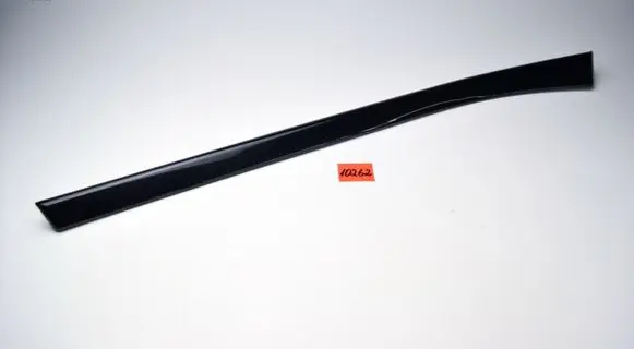 BMW 5 E39 Front door trim bar 8172031