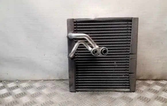 Air conditioning (A/C) radiator (interior)