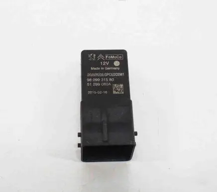 Volvo V40 Glow plug pre-heat relay