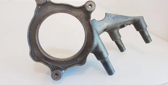 Porsche Cayenne (9PA) Engine mounting bracket 7L5131081