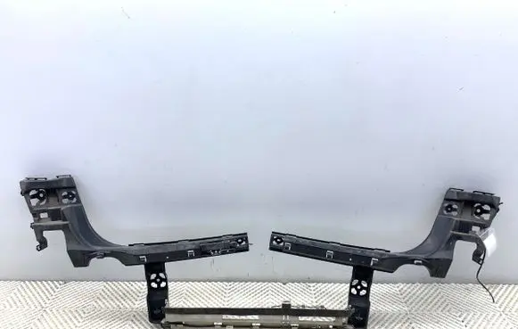 BMW 2 F45 Rear bumper mounting bracket