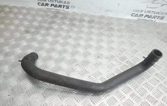 Nissan Qashqai+2 Engine coolant pipe/hose