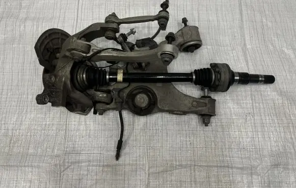 Alfa Romeo Stelvio Rear wheel hub spindle/knuckle 