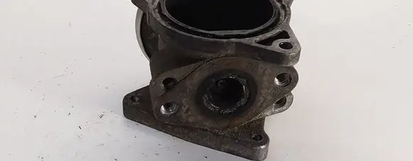 Audi A3 S3 8P EGR valve 038131501S