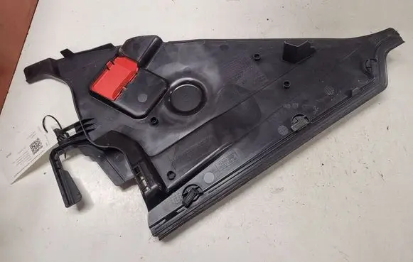 BMW 1 F20 F21 Wiper trim 51717405637 602719 19074910