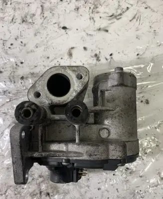 Audi A3 S3 8P EGR valve 03C131503B A2C53025941