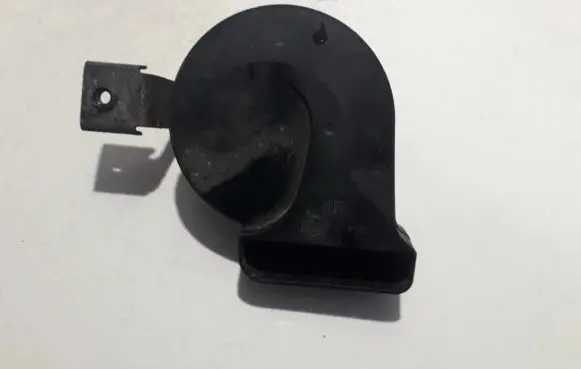 Volvo S60 Horn signal E349042