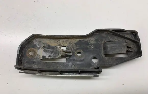 Volkswagen PASSAT B5.5 Front bumper mounting bracket 3B0807183 3B0807183E
