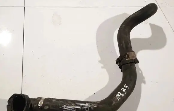 Alfa Romeo 159 Engine coolant pipe/hose