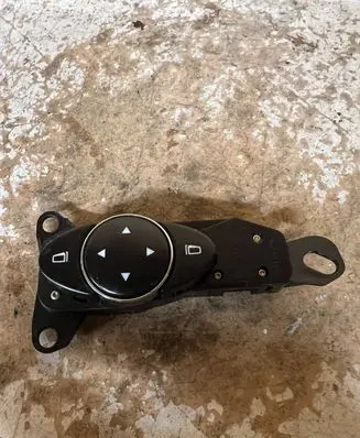 Mercedes-Benz E W211 Wing mirror switch 2118215779 03211035
