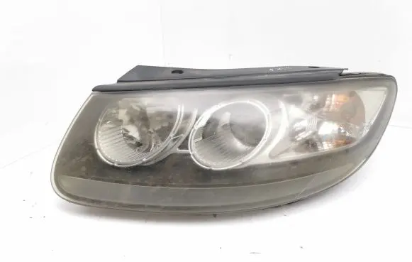 Hyundai Santa Fe Headlight/headlamp