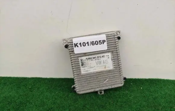 Volkswagen Tiguan LED ballast control module 992941572E