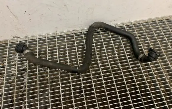 BMW X5 F15 Engine coolant pipe/hose 8514222 17128514222