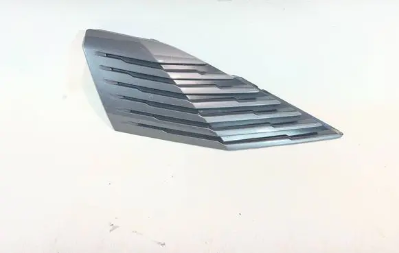 Peugeot 3008 II Front bumper lower grill 9836826877