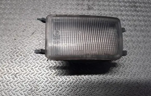 Volkswagen Golf III Front indicator light 121604B