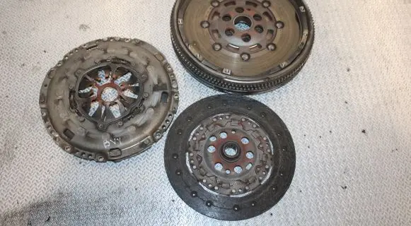 Volkswagen Eos Clutch set kit 06F105264D 06F141031B 03G141025E