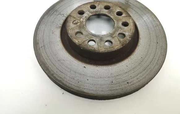 Volkswagen PASSAT B6 Front brake disc