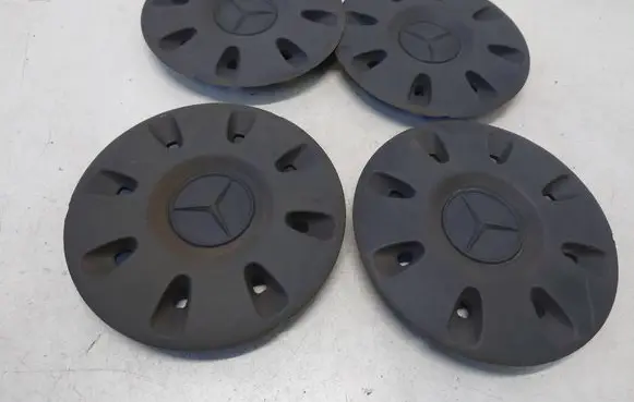 Mercedes-Benz Vito Viano W639 Original wheel cap A6394010825 6394010825