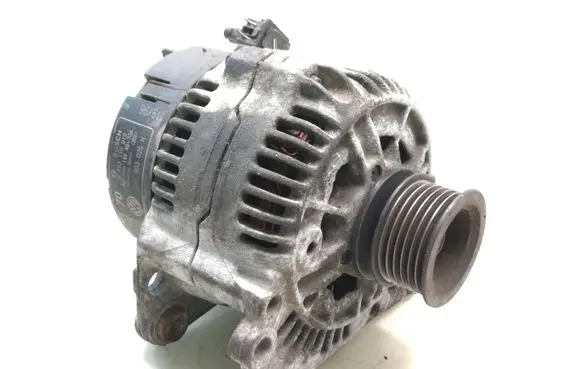 Volkswagen Polo III 6N 6N2 6NF Generator/alternator 028903025H 0123310019