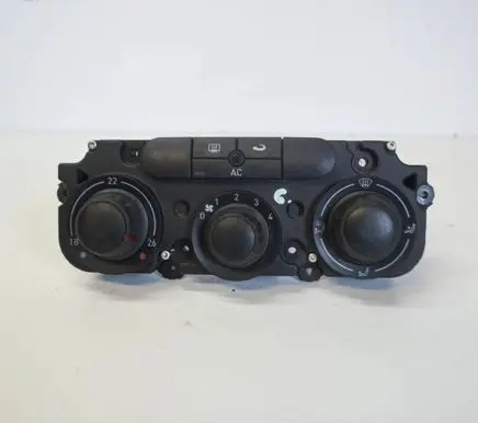 Seat Altea XL Interior fan control switch 5P0820047K