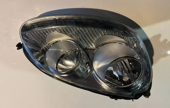 Volkswagen Golf V Headlight/headlamp 1EG24700718
