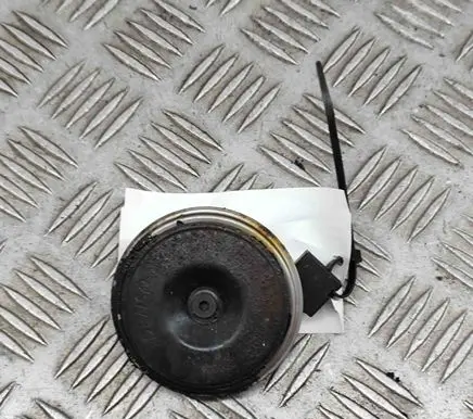 Toyota Prius+ (ZVW40) Horn signal