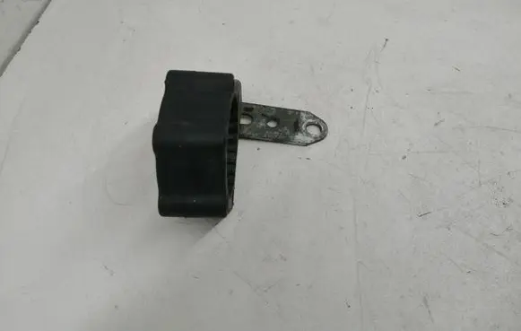 BMW 3 E90 E91 Webasto auxiliary heater mount bracket 9021337B