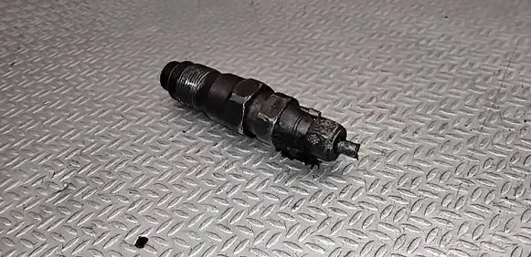 BMW 5 E39 Fuel injector KCA21S71