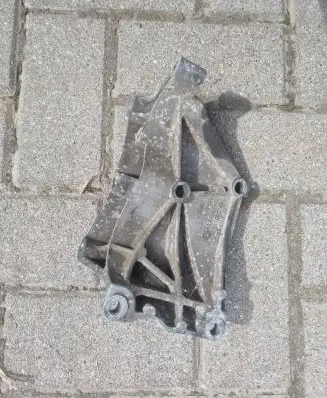 Volkswagen Golf III Engine mount bracket 0371806320