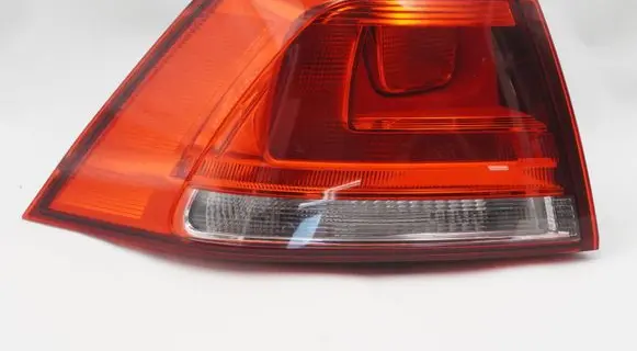 Volkswagen Golf VII Rear/tail lights 5G0945095M 90011874