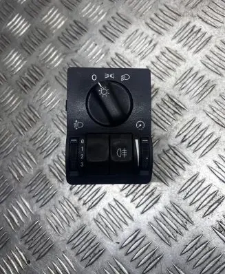 Opel Zafira A Light switch 09133250