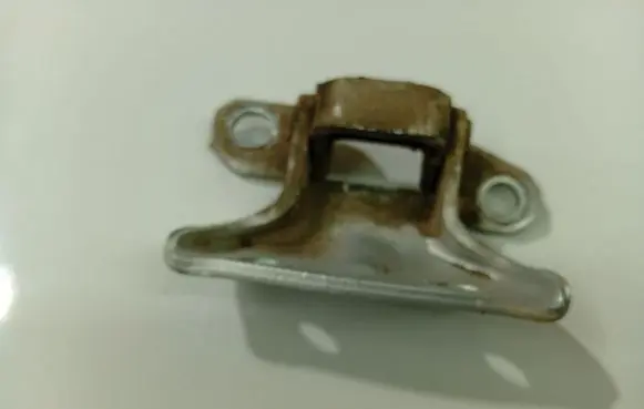 KIA Ceed Rear door lower hinge 