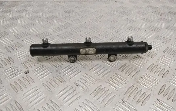 Land Rover Range Rover Sport L320 Fuel main line pipe 4R8Q9D280AC