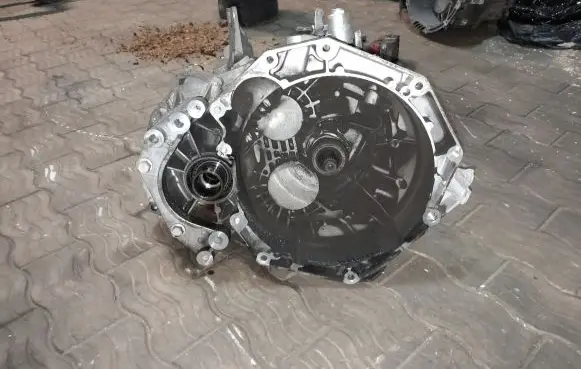 Opel Antara Manual 6 speed gearbox 1106588730