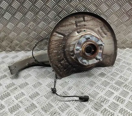 Tesla Model 3 Front wheel hub 104431600E
