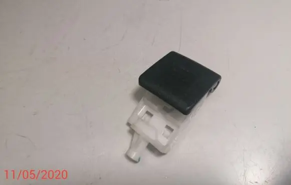 Toyota Avensis T270 Engine bonnet (hood) release handle