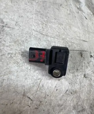 BMW 3 E90 E91 Air pressure sensor 7804742 9080
