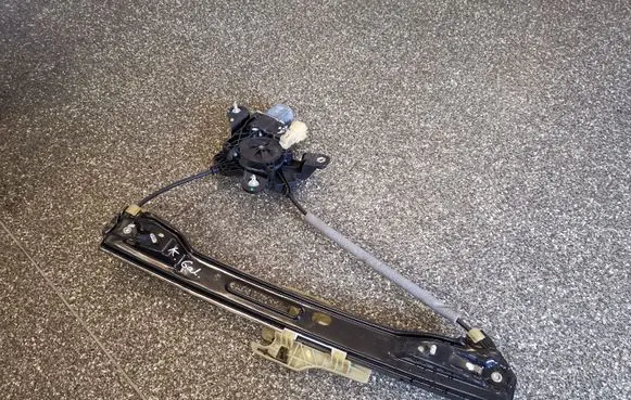 Ford Fusion II Rear door window regulator with motor 0130822832