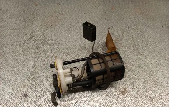 Toyota RAV 4 (XA20) Fuel level sensor 
